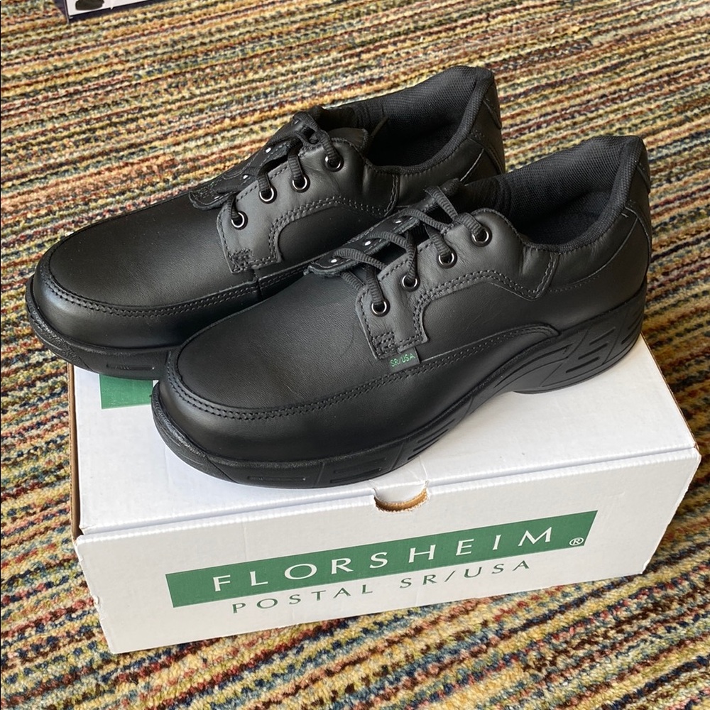 Florsheim Black Leather postal shoes